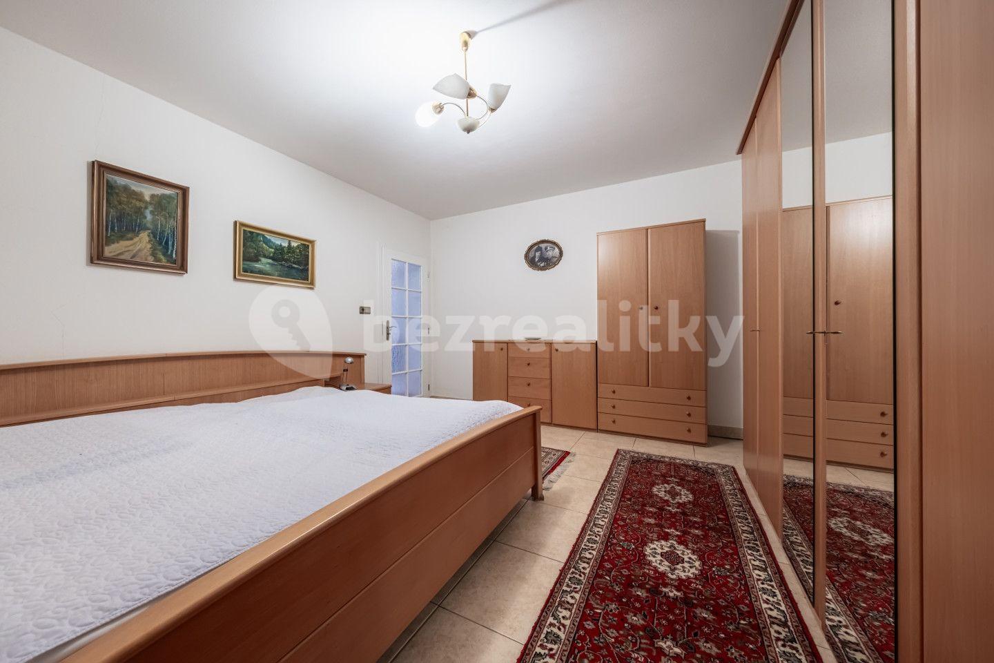 Prodej domu 324 m², pozemek 1.030 m², Harrachova, Planá nad Lužnicí, Jihočeský kraj