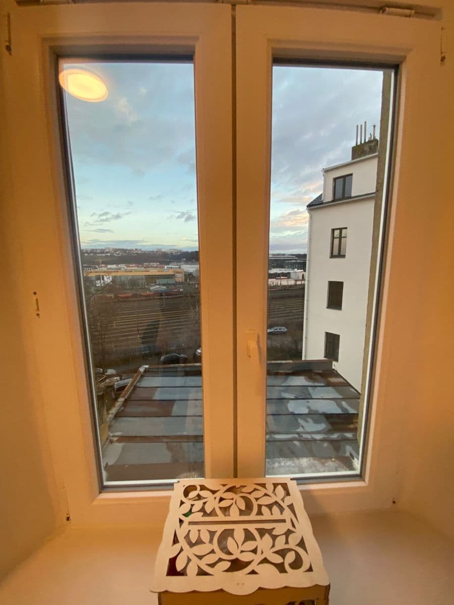 Pronájem bytu 3+kk 76 m², Spojovací, Praha, Praha Pronájem bytu 3+kk 76 m², Spojovací, Praha, Praha