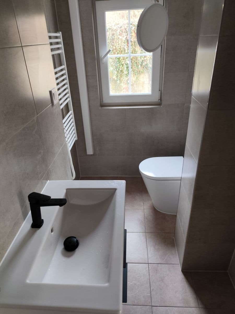 Pronájem bytu 1+1 43 m², Stará Kysibelská, Karlovy Vary, Karlovarský kraj Pronájem bytu 1+1 43 m², Stará Kysibelská, Karlovy Vary, Karlovarský kraj