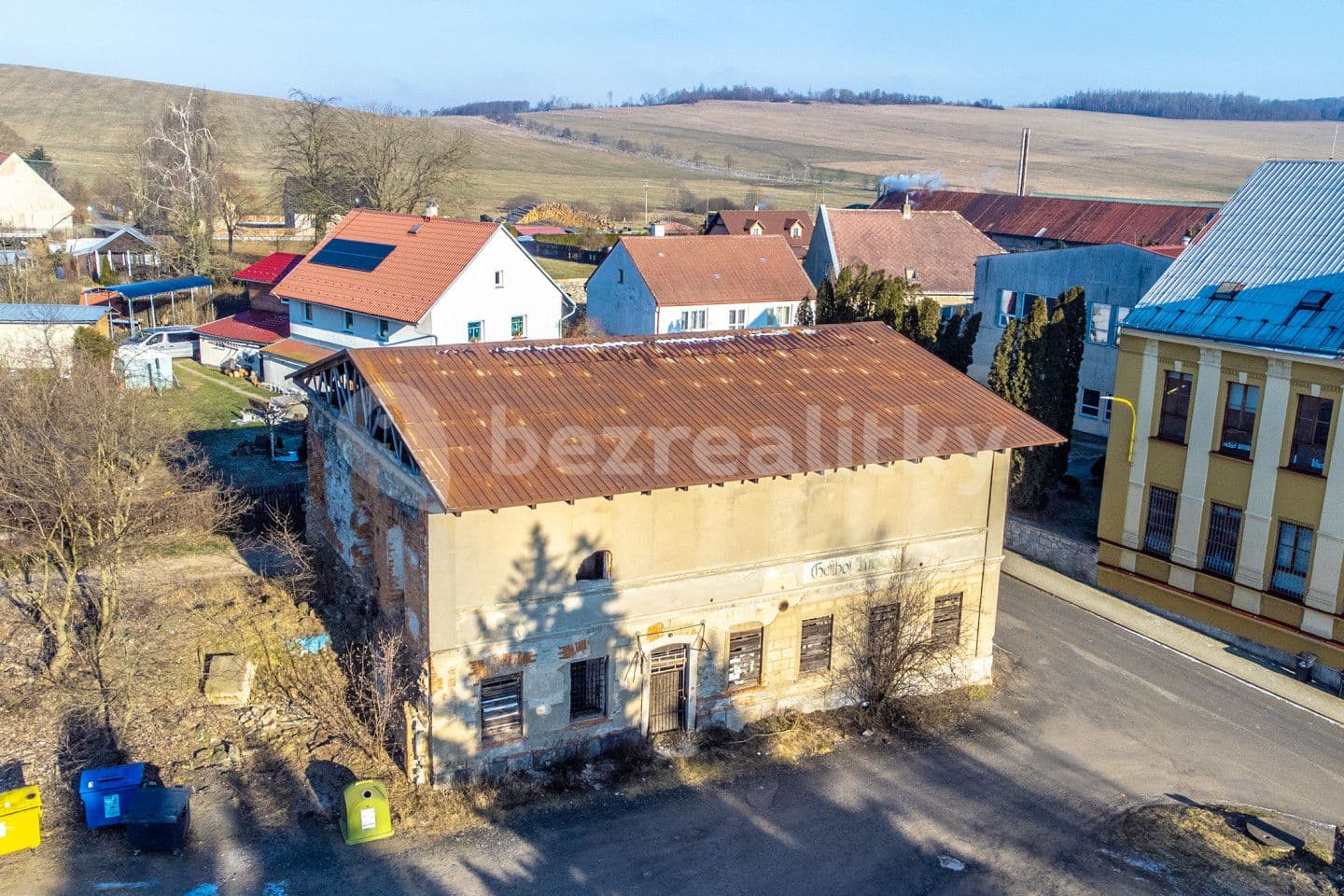 Prodej nebytového prostoru 236 m², Hřbitovní, Verneřice, Ústecký kraj