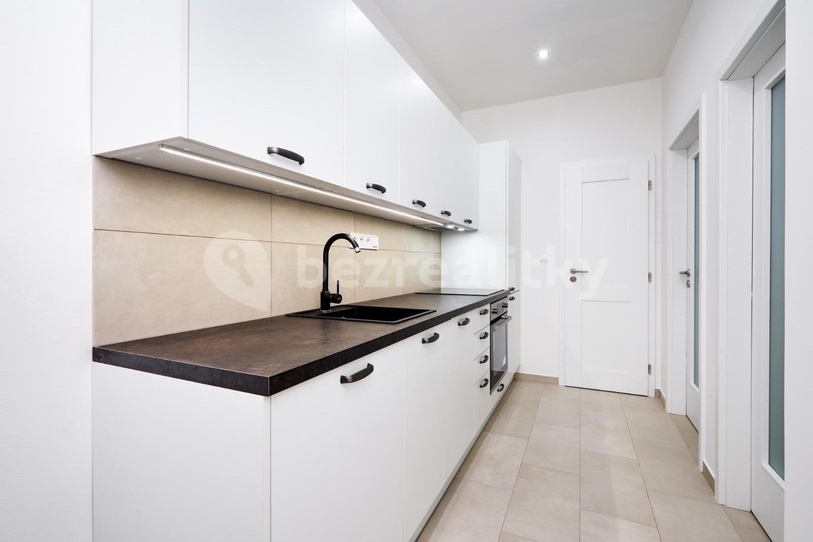 Pronájem bytu 2+1 44 m², U Družstev, Praha, Praha Pronájem bytu 2+1 44 m², U Družstev, Praha, Praha