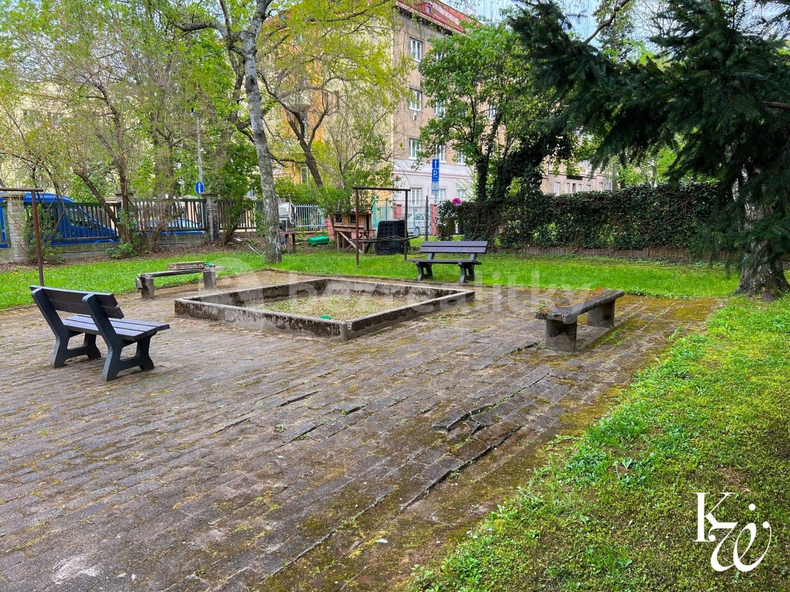 Pronájem bytu 2+1 44 m², U Družstev, Praha, Praha Pronájem bytu 2+1 44 m², U Družstev, Praha, Praha