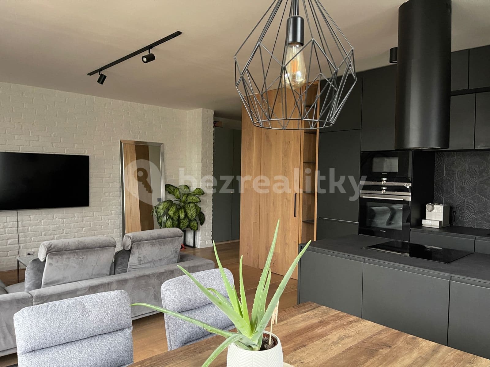 Pronájem bytu 3+kk 120 m², Na Kopánku, Kunice, Středočeský kraj Pronájem bytu 3+kk 120 m², Na Kopánku, Kunice, Středočeský kraj