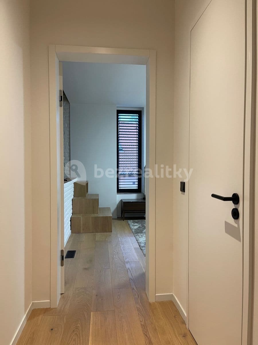 Pronájem bytu 3+kk 120 m², Na Kopánku, Kunice, Středočeský kraj Pronájem bytu 3+kk 120 m², Na Kopánku, Kunice, Středočeský kraj