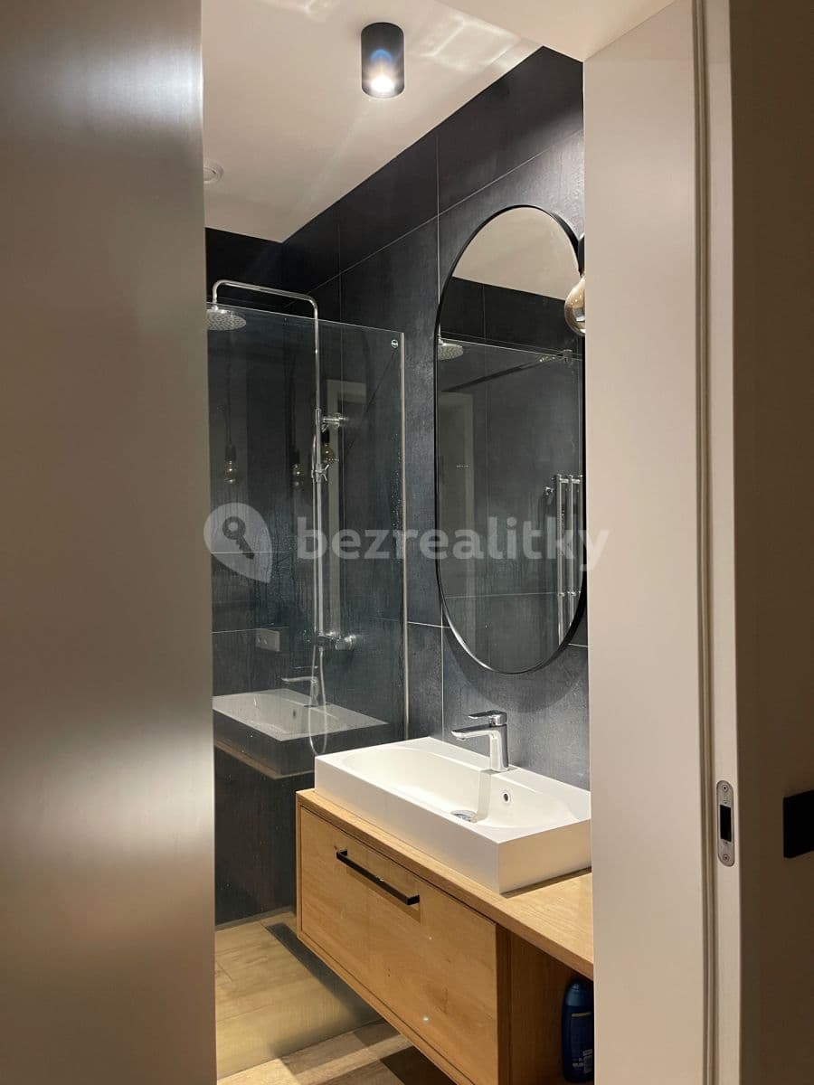 Pronájem bytu 3+kk 120 m², Na Kopánku, Kunice, Středočeský kraj Pronájem bytu 3+kk 120 m², Na Kopánku, Kunice, Středočeský kraj