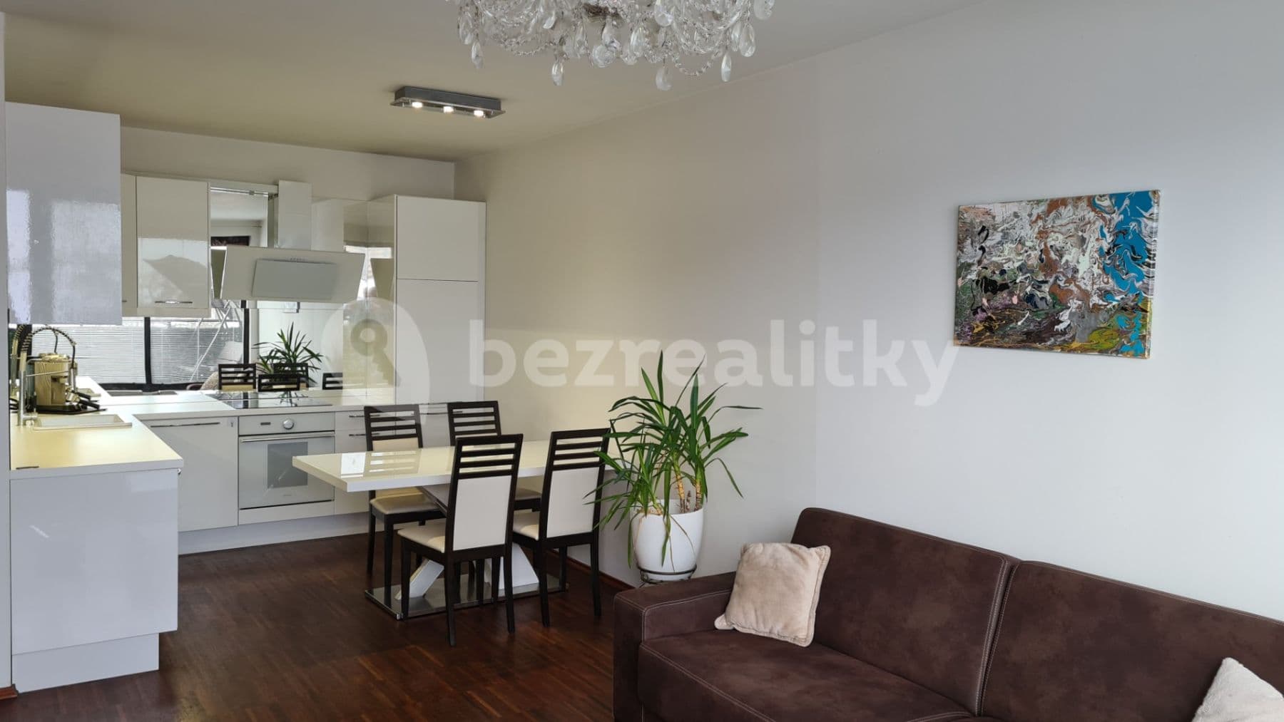 Pronájem bytu 2+kk 50 m², Jeremiášova, Praha, Praha Pronájem bytu 2+kk 50 m², Jeremiášova, Praha, Praha