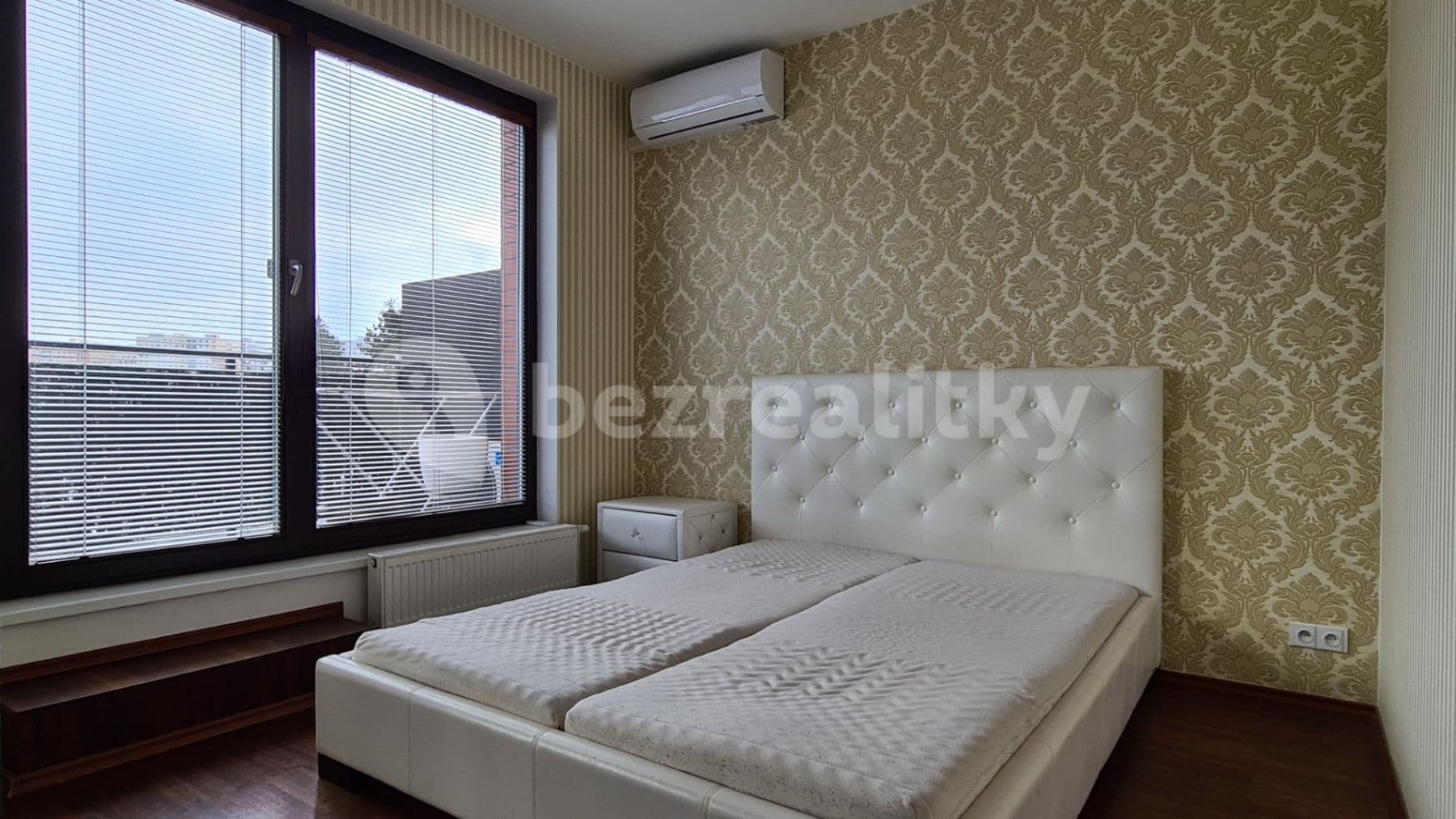 Pronájem bytu 2+kk 50 m², Jeremiášova, Praha, Praha Pronájem bytu 2+kk 50 m², Jeremiášova, Praha, Praha