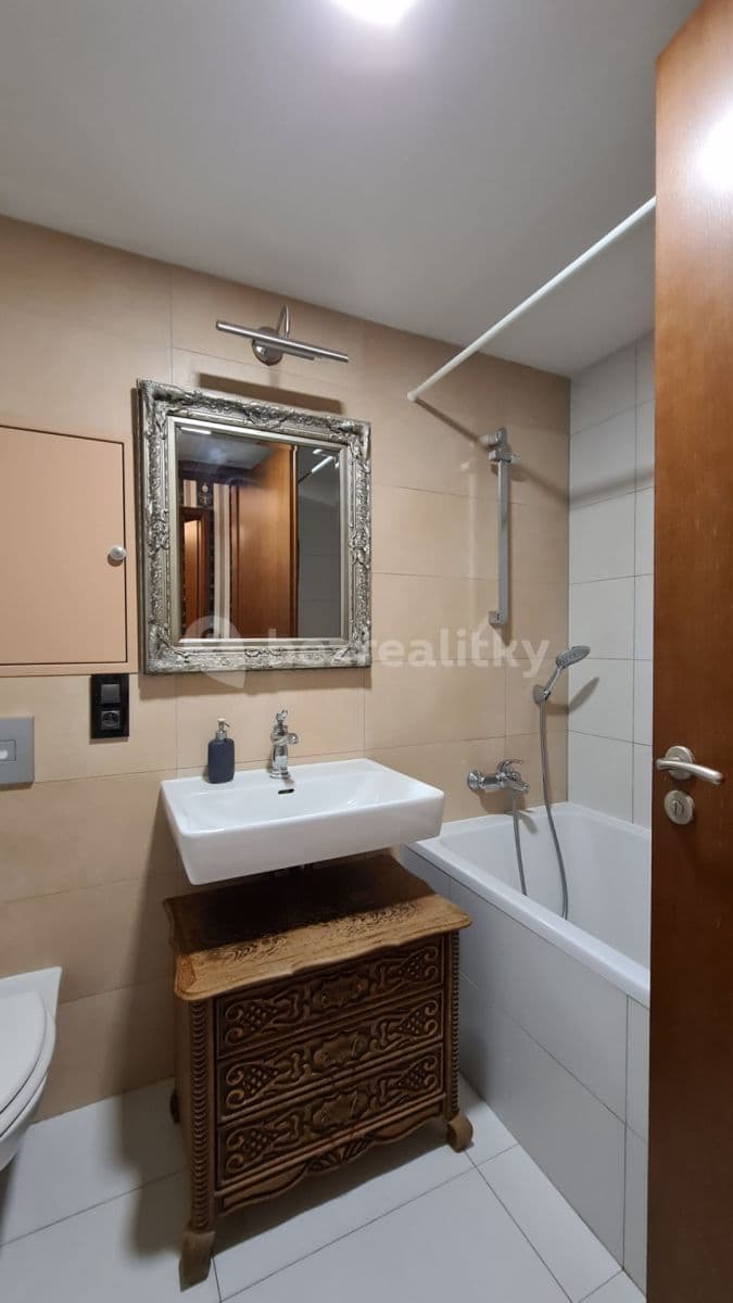 Pronájem bytu 2+kk 50 m², Jeremiášova, Praha, Praha Pronájem bytu 2+kk 50 m², Jeremiášova, Praha, Praha