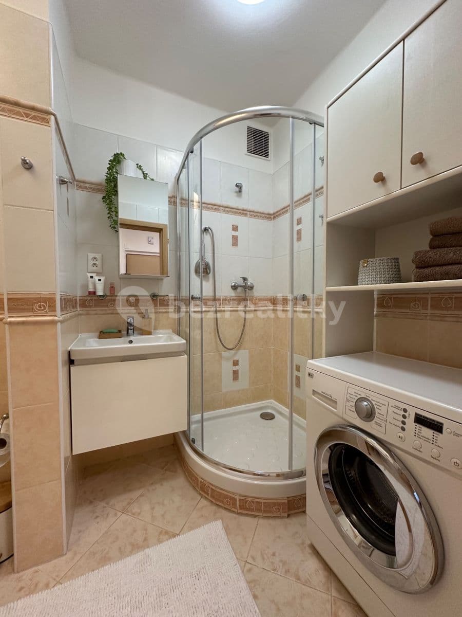 Pronájem bytu 2+kk 42 m², Legionářů, Příbram, Středočeský kraj Pronájem bytu 2+kk 42 m², Legionářů, Příbram, Středočeský kraj