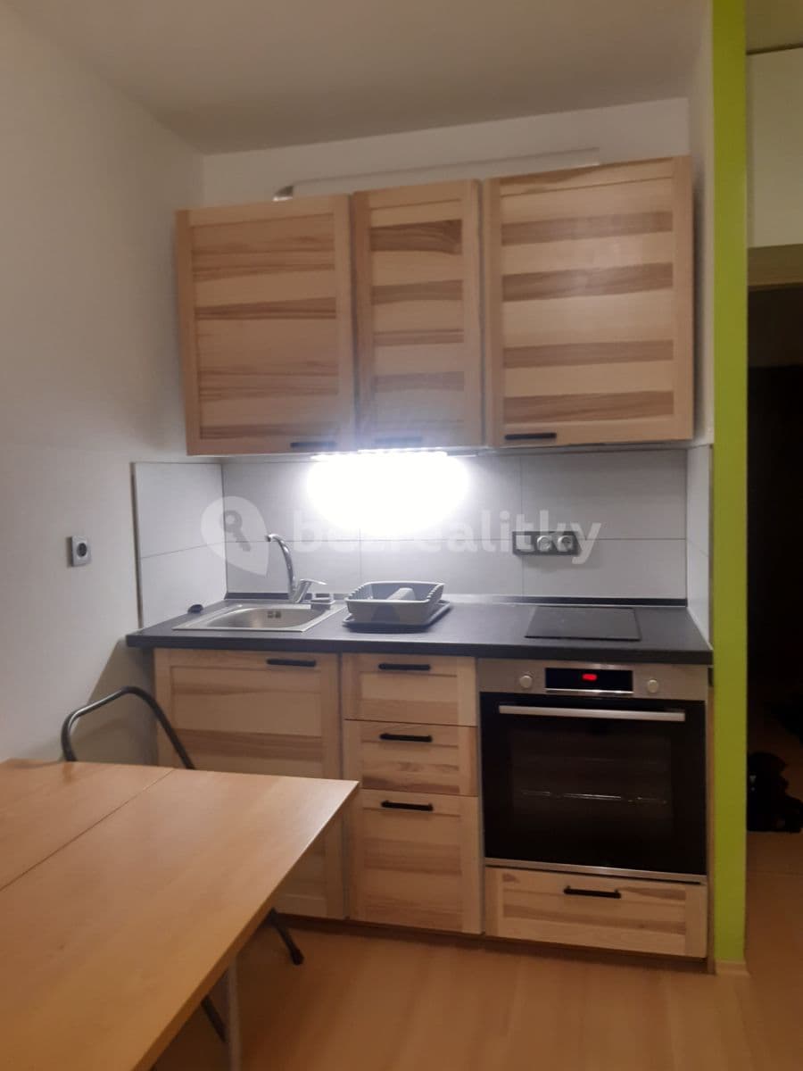 Pronájem bytu 1+kk 26 m², Hnězdenská, Praha, Praha Pronájem bytu 1+kk 26 m², Hnězdenská, Praha, Praha