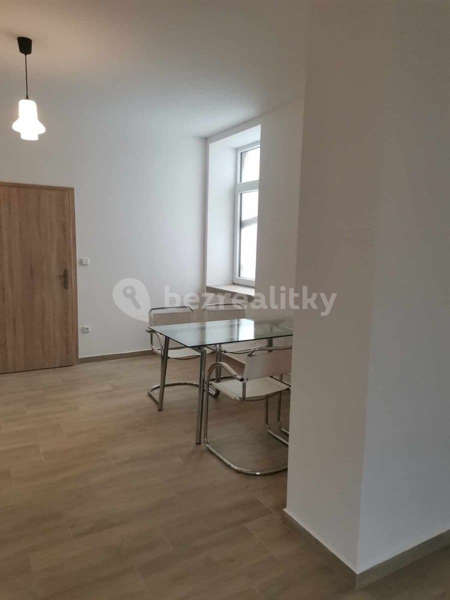Pronájem bytu 2+kk 55 m², Stolany, Pardubický kraj Pronájem bytu 2+kk 55 m², Stolany, Pardubický kraj