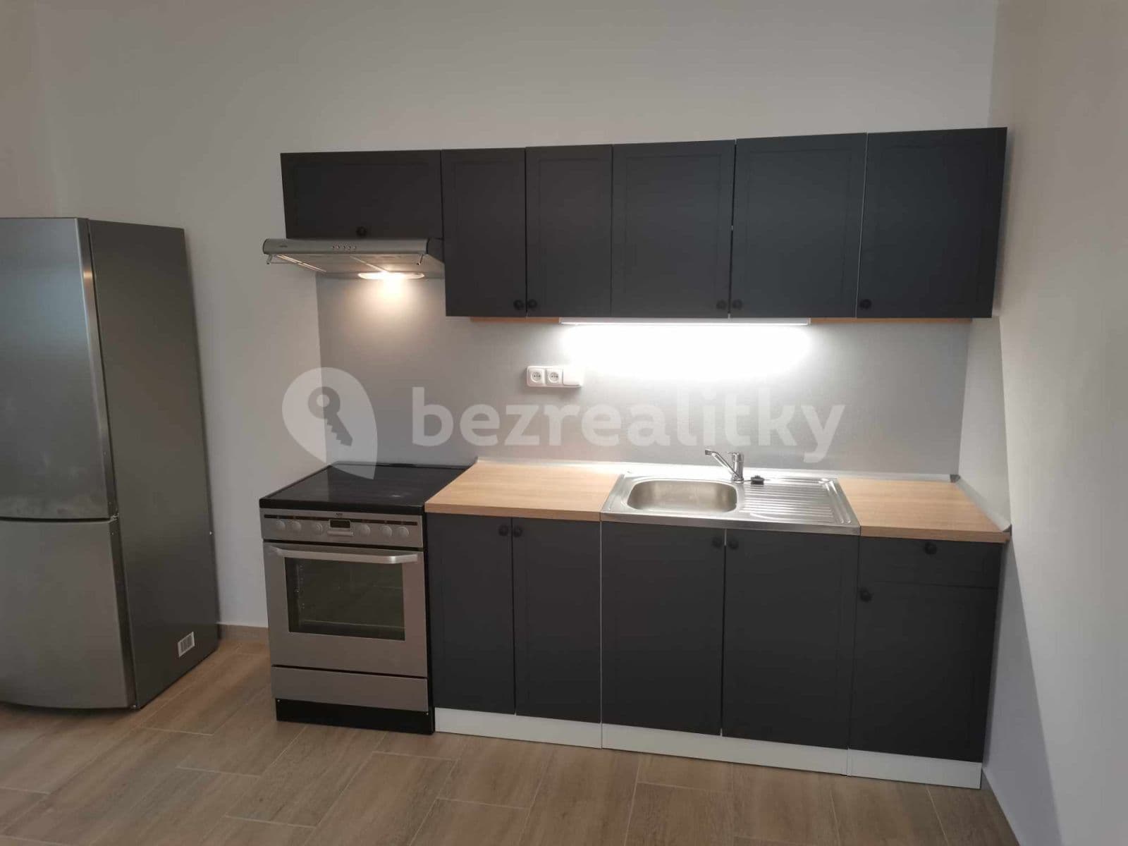 Pronájem bytu 2+kk 55 m², Stolany, Pardubický kraj Pronájem bytu 2+kk 55 m², Stolany, Pardubický kraj