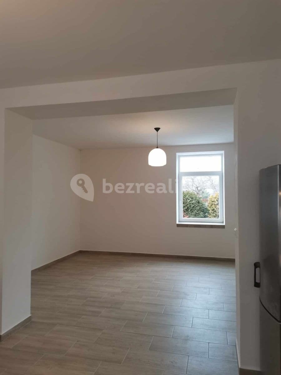 Pronájem bytu 2+kk 55 m², Stolany, Pardubický kraj Pronájem bytu 2+kk 55 m², Stolany, Pardubický kraj