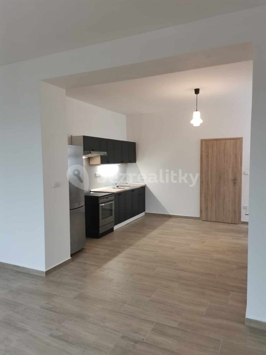 Pronájem bytu 2+kk 55 m², Stolany, Pardubický kraj Pronájem bytu 2+kk 55 m², Stolany, Pardubický kraj