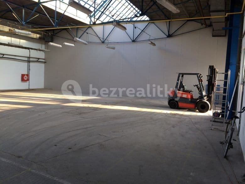 Pronájem nebytového prostoru 384 m², Hlinská, České Budějovice, Jihočeský kraj Pronájem nebytového prostoru 384 m², Hlinská, České Budějovice, Jihočeský kraj