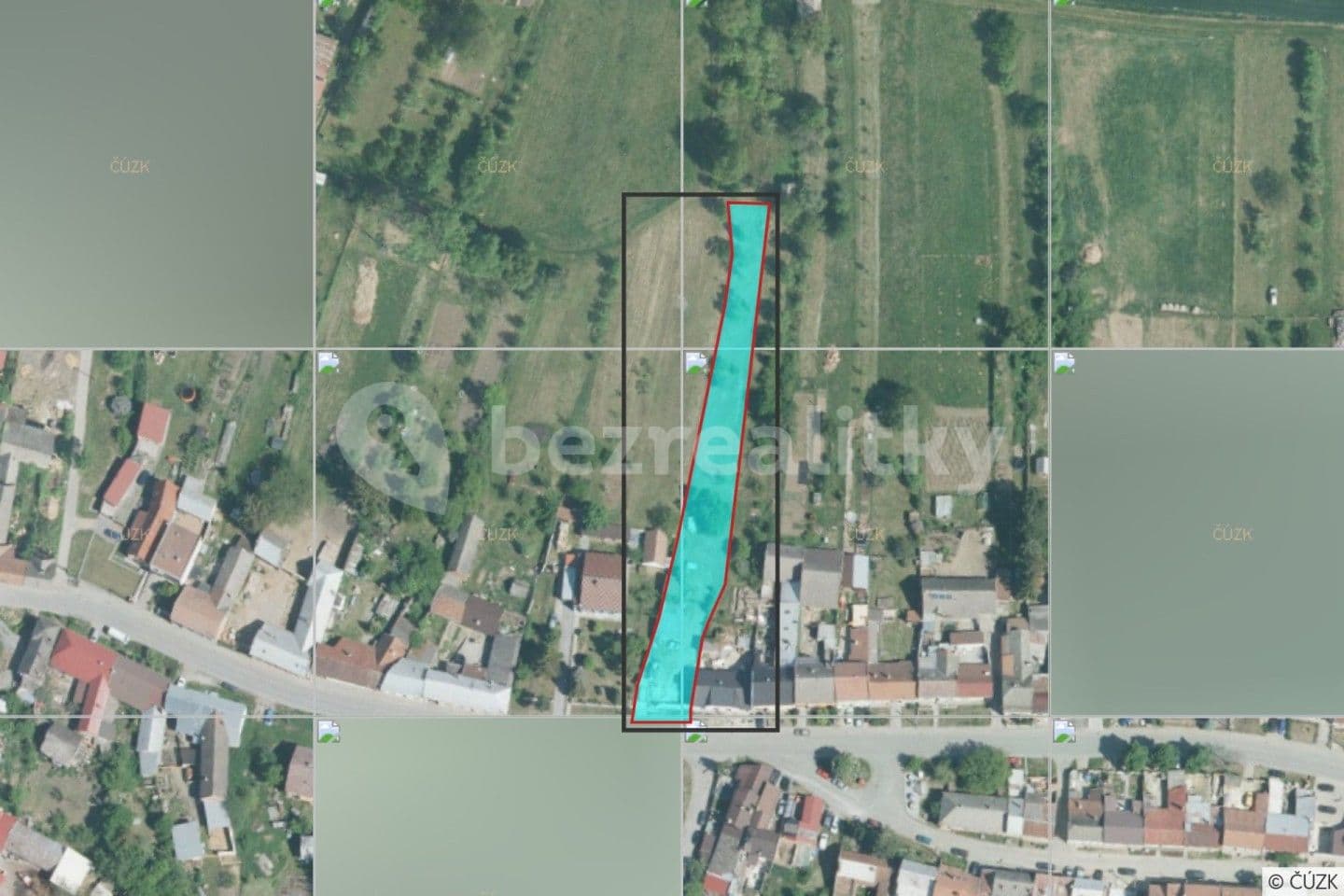 Prodej pozemku 1.750 m², Morkovice-Slížany, Zlínský kraj