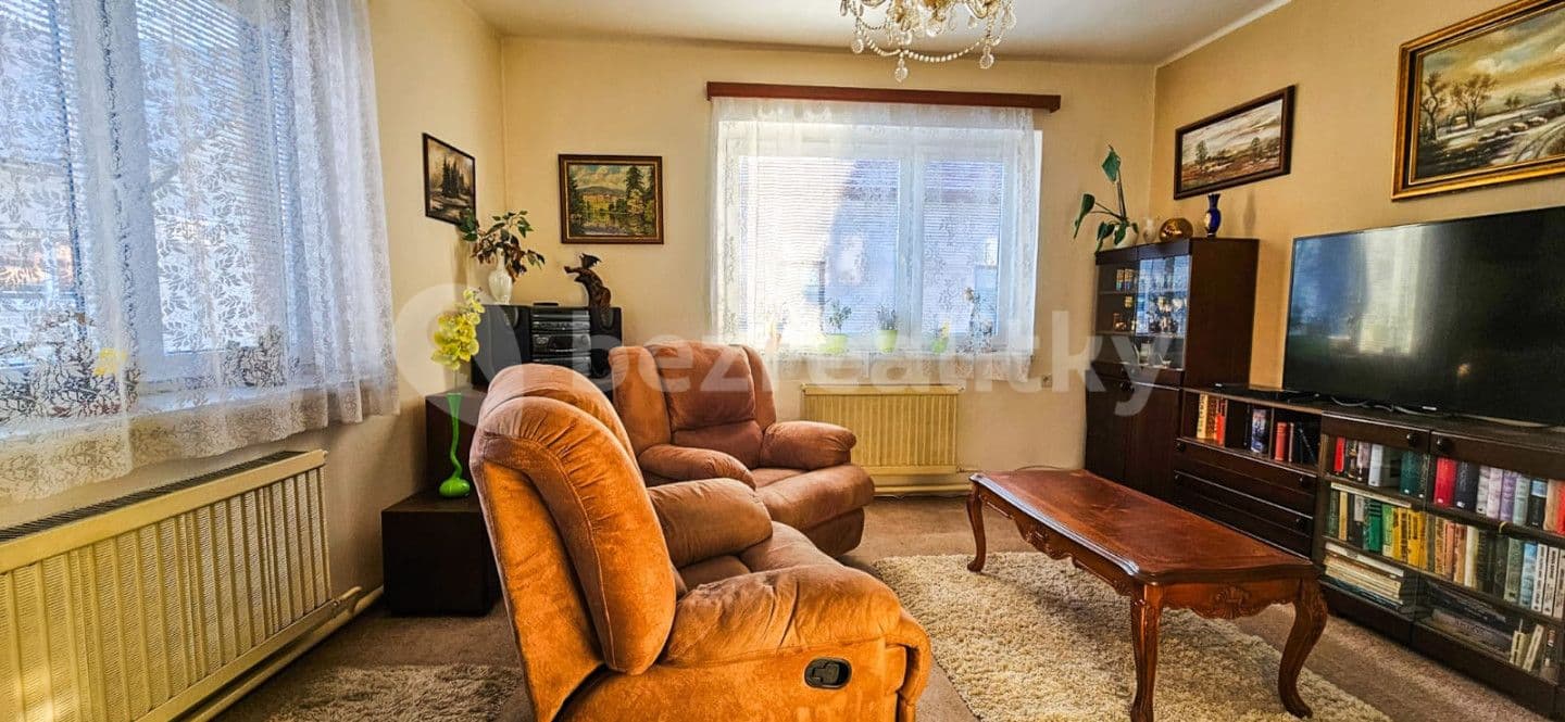 Prodej domu 150 m², pozemek 374 m², Branecká, Pardubice, Pardubický kraj