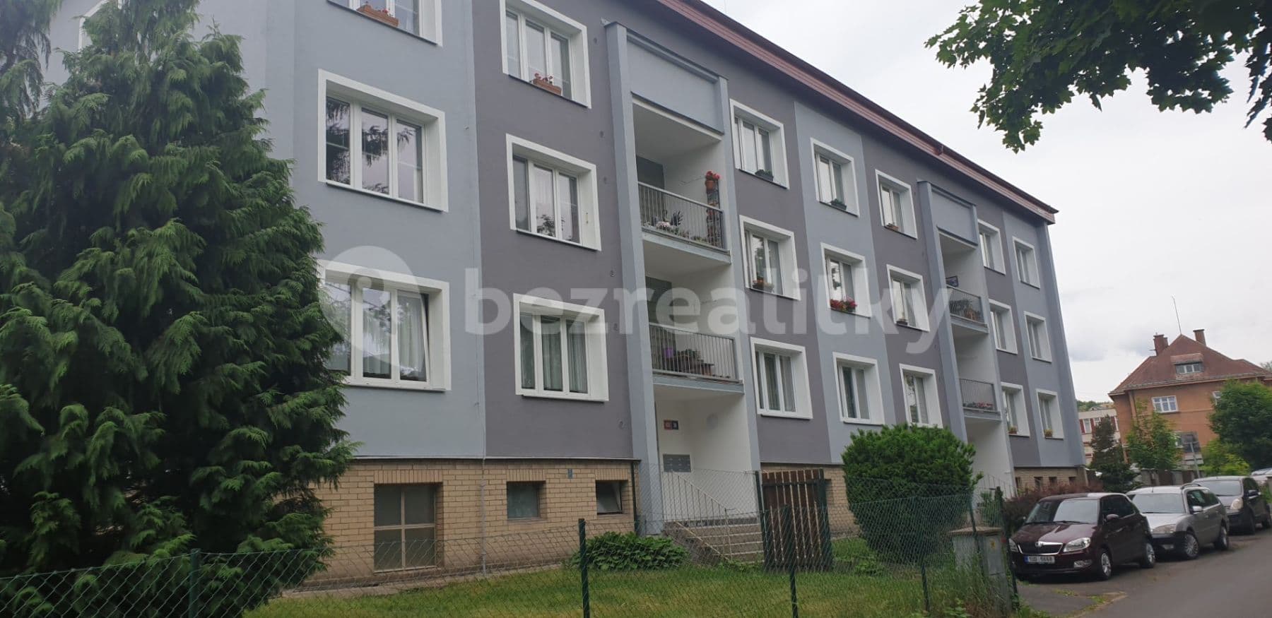 Pronájem bytu 1+1 37 m², Bratří Čapků, Ústí nad Labem, Ústecký kraj Pronájem bytu 1+1 37 m², Bratří Čapků, Ústí nad Labem, Ústecký kraj