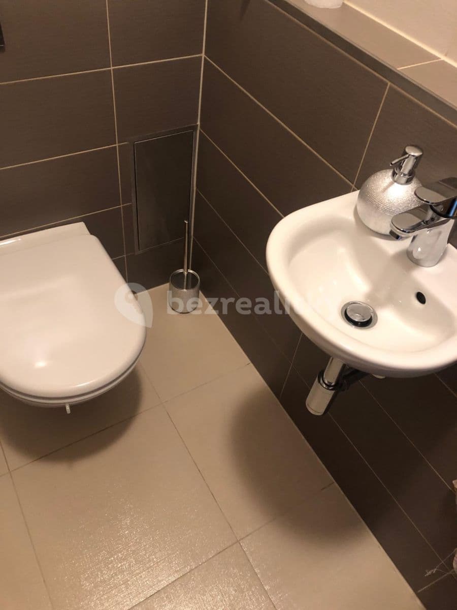 Pronájem bytu 2+kk 58 m², Matějkova, Praha, Praha Pronájem bytu 2+kk 58 m², Matějkova, Praha, Praha