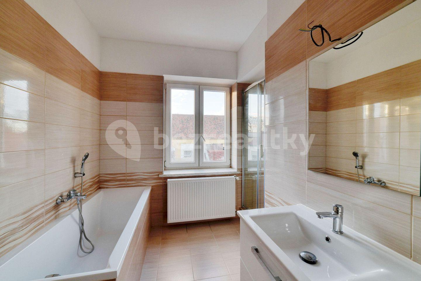 Prodej bytu 3+1 110 m², Cheb, Karlovarský kraj