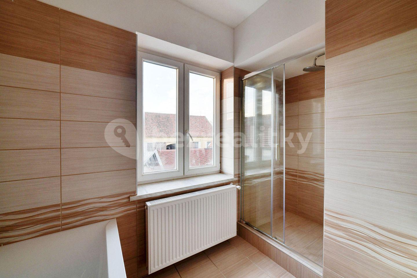 Prodej bytu 3+1 110 m², Cheb, Karlovarský kraj