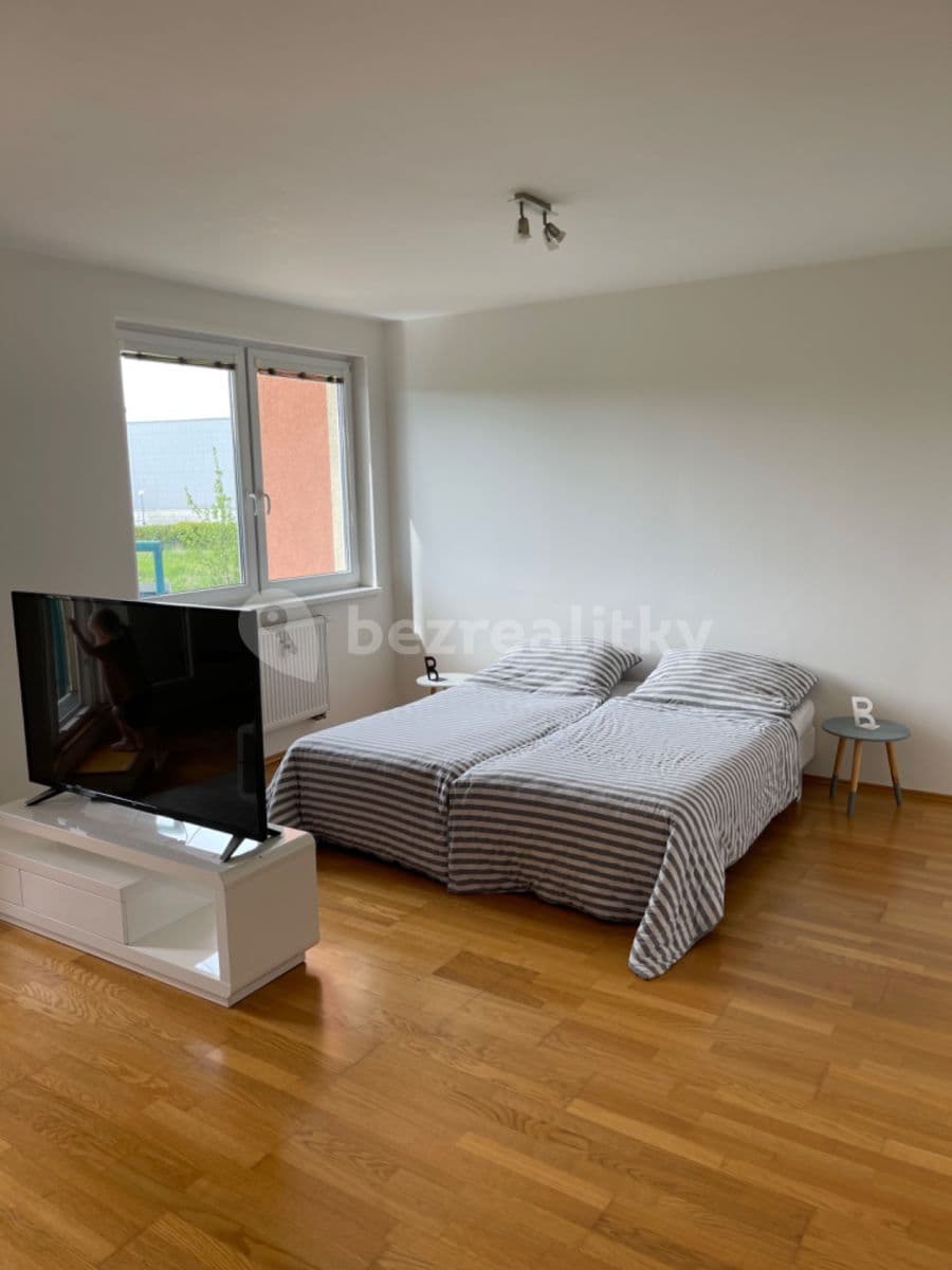 Pronájem bytu 1+kk 47 m², Tupolevova, Praha, Praha Pronájem bytu 1+kk 47 m², Tupolevova, Praha, Praha
