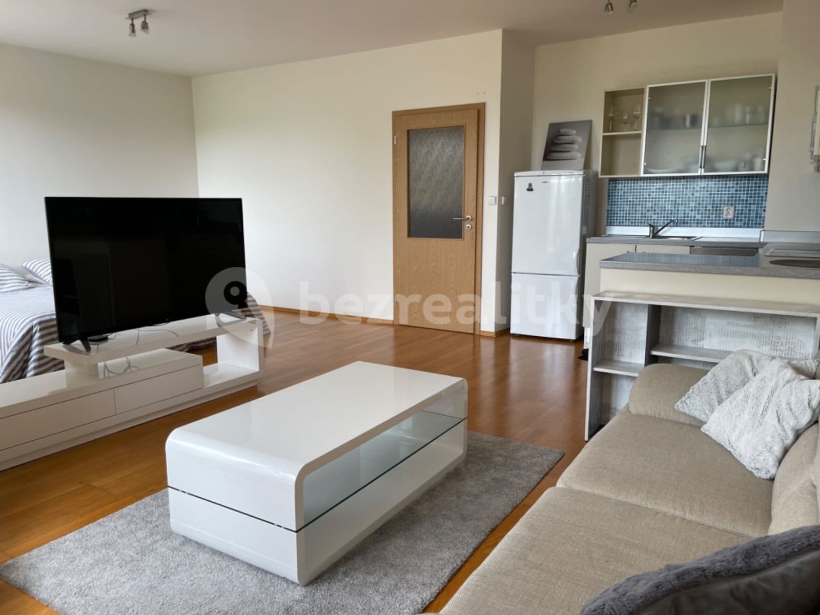 Pronájem bytu 1+kk 47 m², Tupolevova, Praha, Praha Pronájem bytu 1+kk 47 m², Tupolevova, Praha, Praha