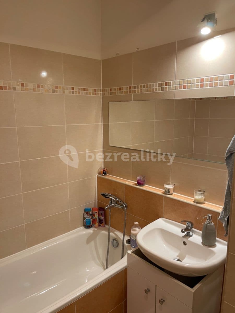 Pronájem bytu 1+kk 47 m², Tupolevova, Praha, Praha Pronájem bytu 1+kk 47 m², Tupolevova, Praha, Praha