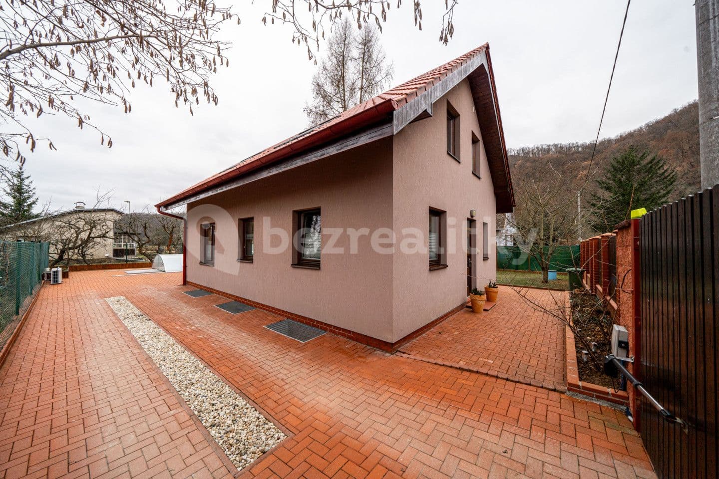 Prodej domu 162 m², pozemek 431 m², Hlásná Třebaň, Středočeský kraj