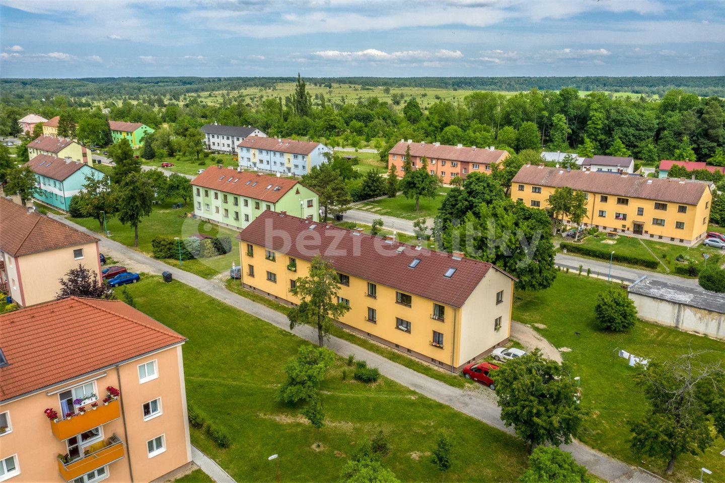 Prodej bytu 2+1 56 m², Letecká, Milovice, Středočeský kraj