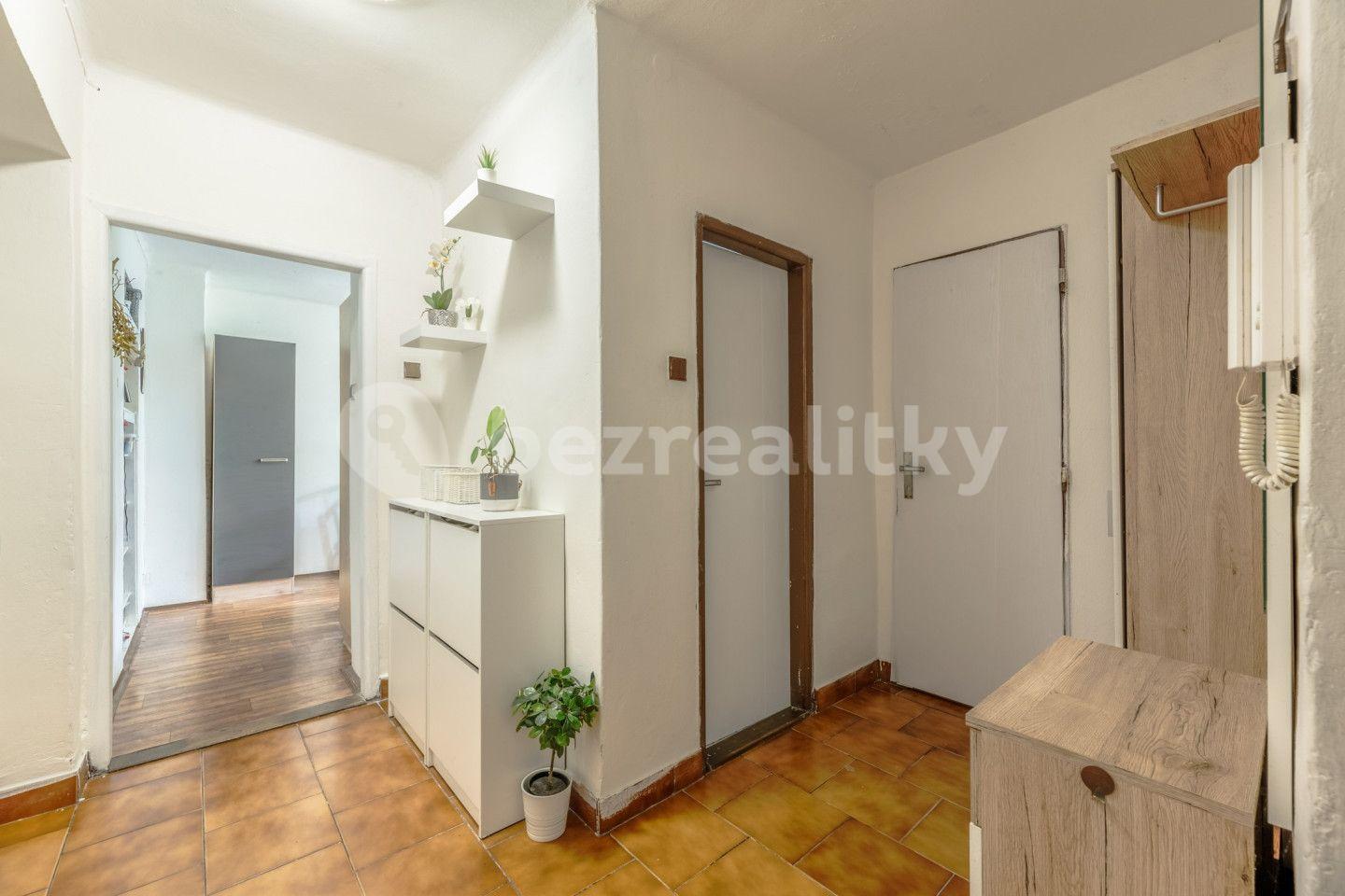 Prodej bytu 2+1 56 m², Letecká, Milovice, Středočeský kraj