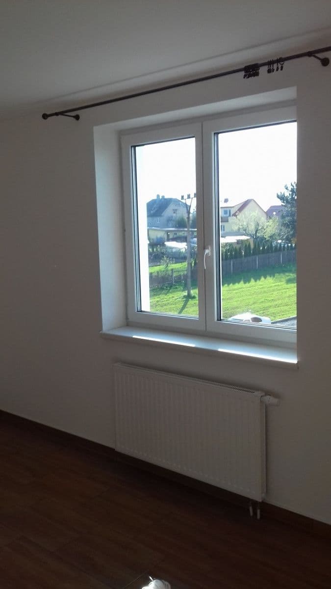 Pronájem bytu 1+kk 25 m², Lipenská, Olomouc, Olomoucký kraj Pronájem bytu 1+kk 25 m², Lipenská, Olomouc, Olomoucký kraj
