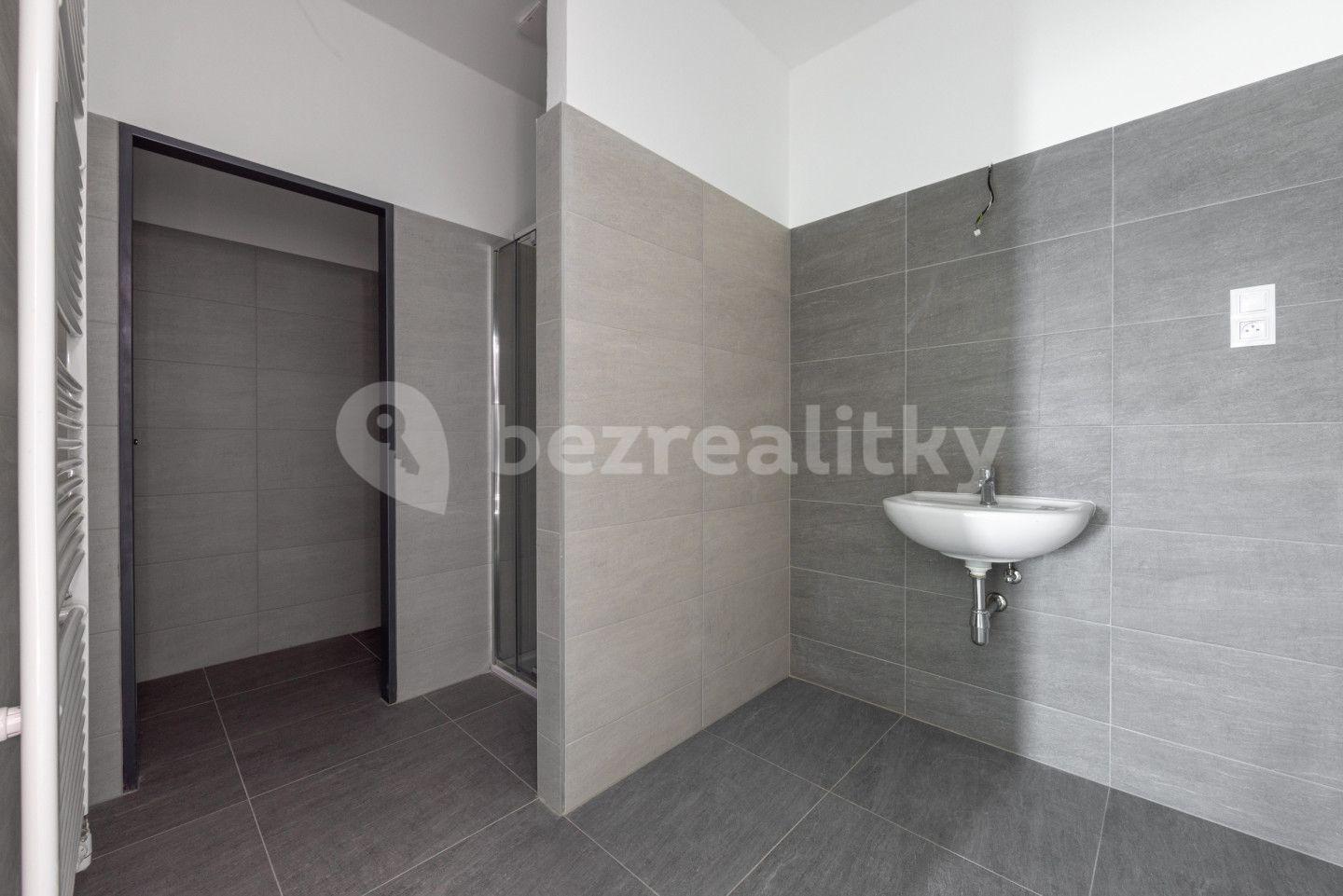 Prodej nebytového prostoru 45 m², Břehnická, Cheb, Karlovarský kraj