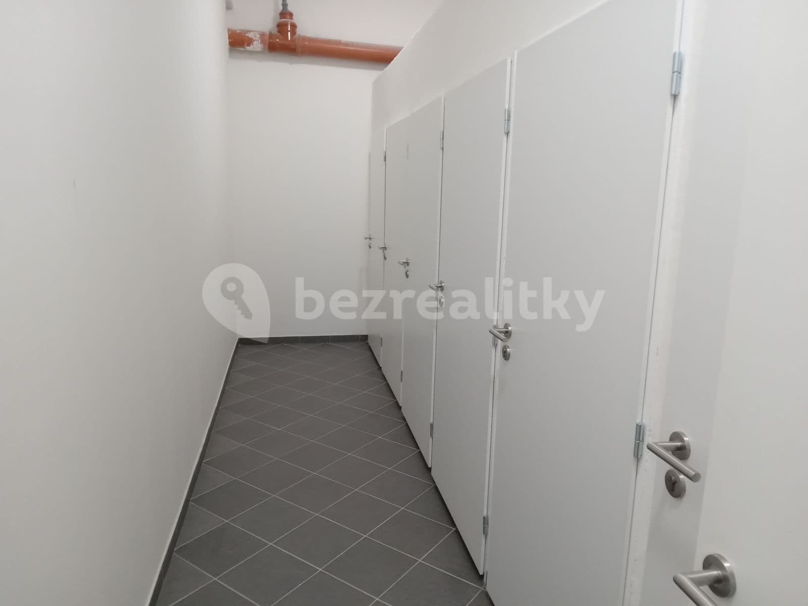 Pronájem bytu 1+kk 38 m², V Pitkovičkách, Praha, Praha Pronájem bytu 1+kk 38 m², V Pitkovičkách, Praha, Praha