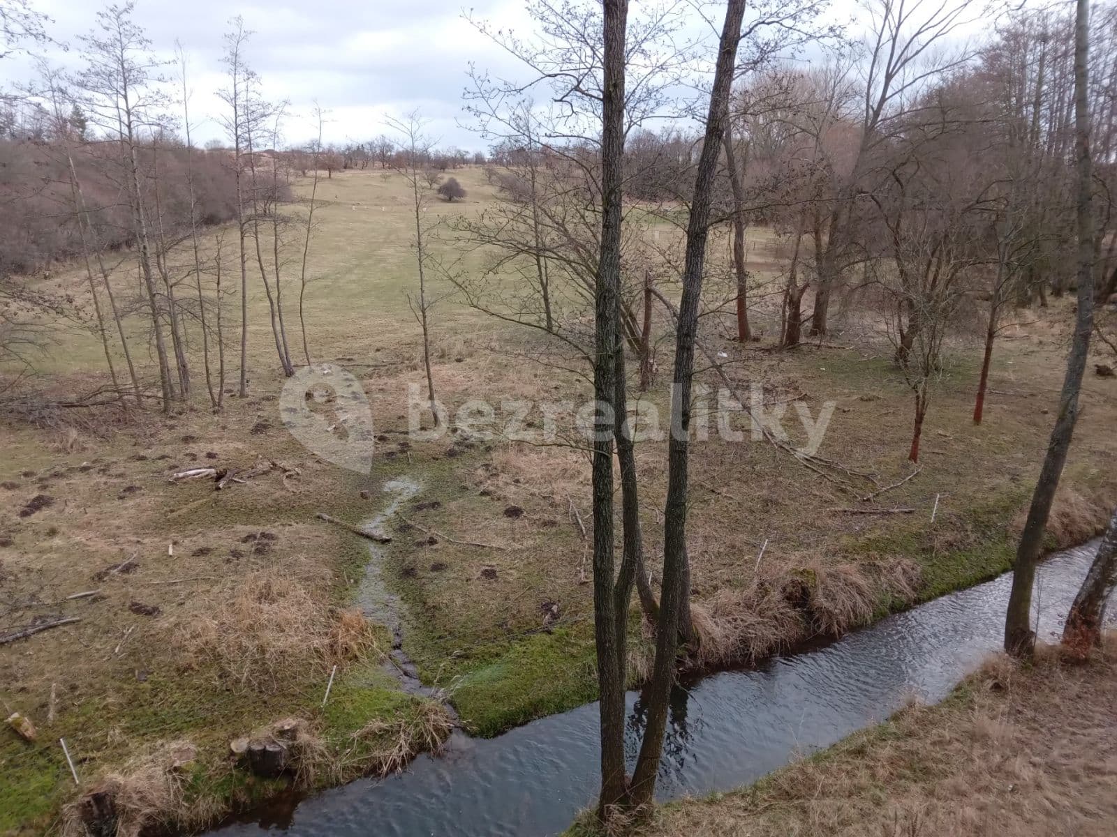 Pronájem bytu 1+kk 38 m², V Pitkovičkách, Praha, Praha Pronájem bytu 1+kk 38 m², V Pitkovičkách, Praha, Praha
