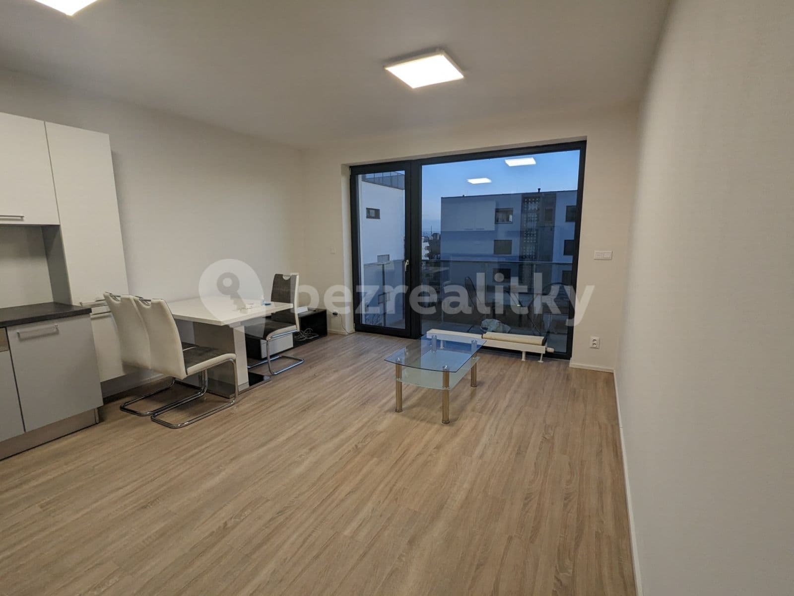 Pronájem bytu 2+kk 44 m², Kumpoštova, Brno, Jihomoravský kraj Pronájem bytu 2+kk 44 m², Kumpoštova, Brno, Jihomoravský kraj