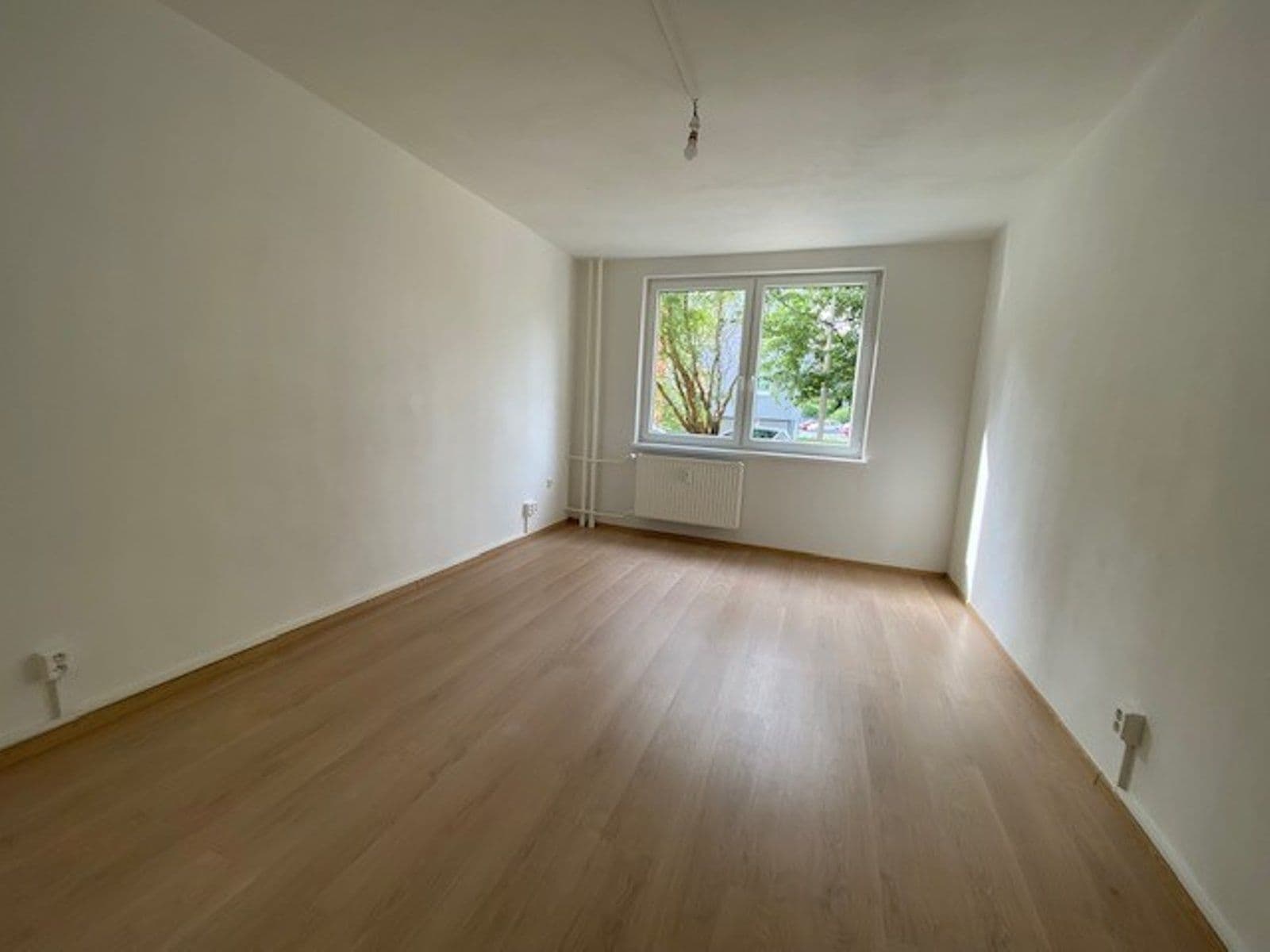 Pronájem bytu 1+1 35 m², Bruzovská, Frýdek-Místek, Moravskoslezský kraj Pronájem bytu 1+1 35 m², Bruzovská, Frýdek-Místek, Moravskoslezský kraj