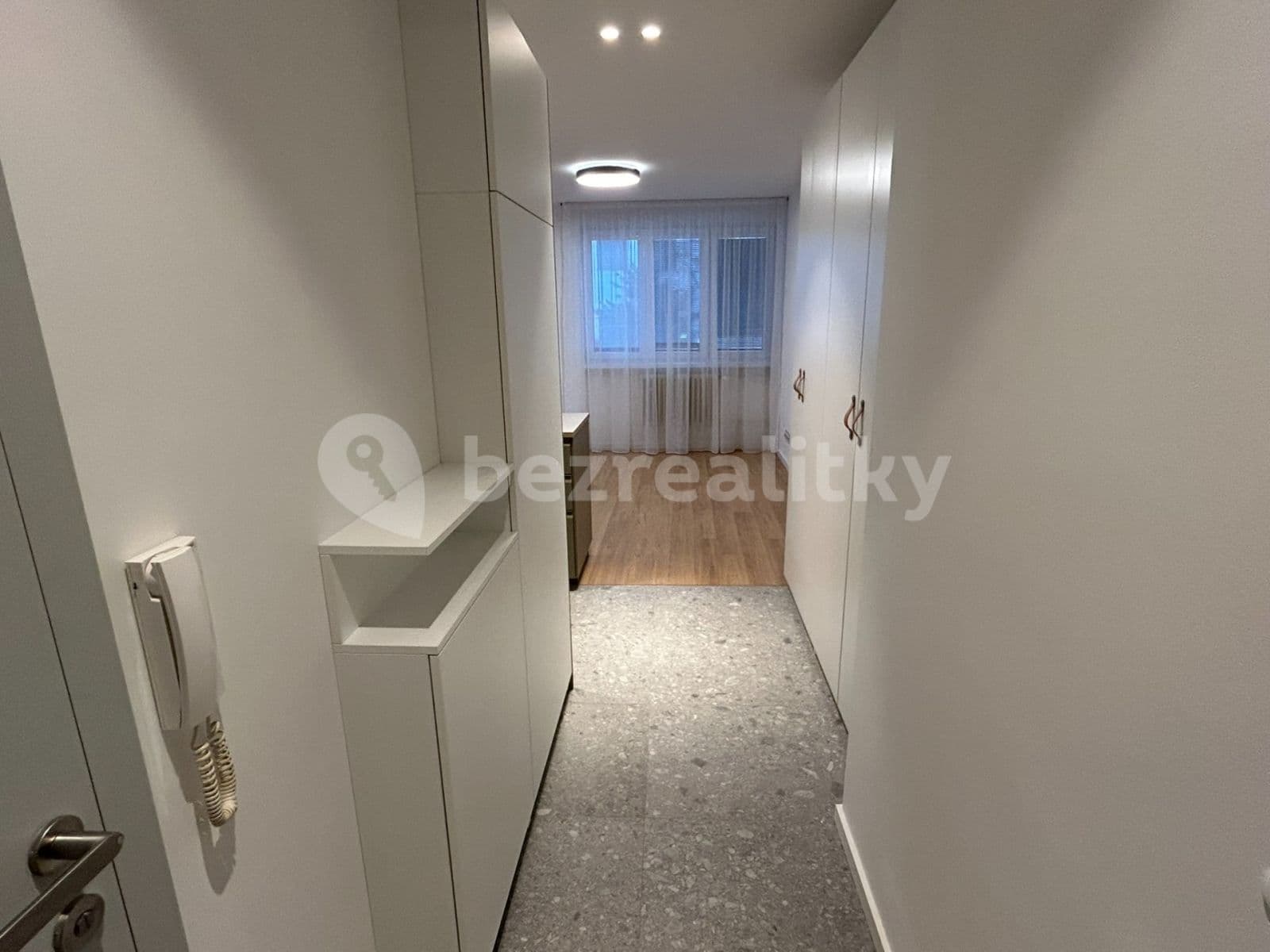 Pronájem bytu 1+kk 35 m², Božkova, Praha, Praha Pronájem bytu 1+kk 35 m², Božkova, Praha, Praha