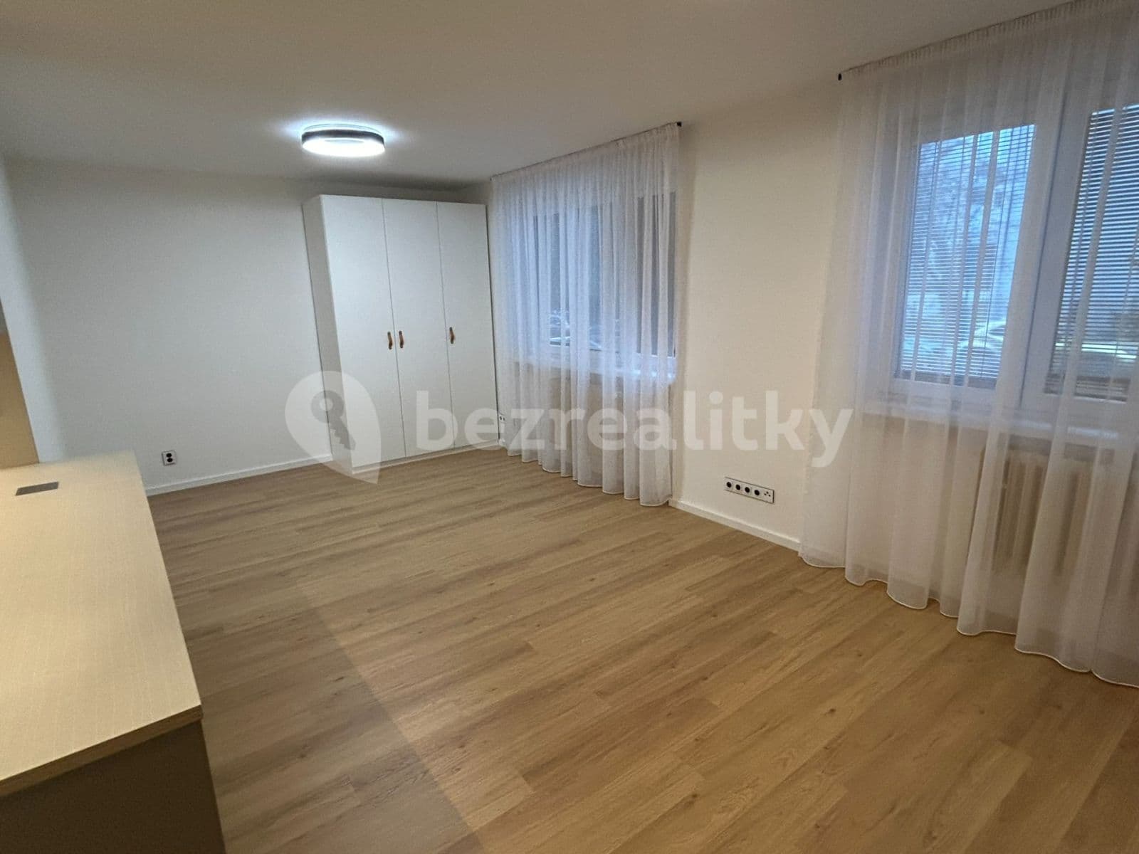 Pronájem bytu 1+kk 35 m², Božkova, Praha, Praha Pronájem bytu 1+kk 35 m², Božkova, Praha, Praha
