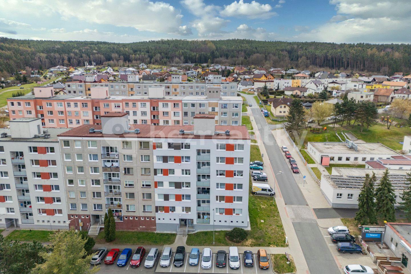 Prodej bytu 1+1 40 m², Pod Makovým vrchem, Holýšov, Plzeňský kraj