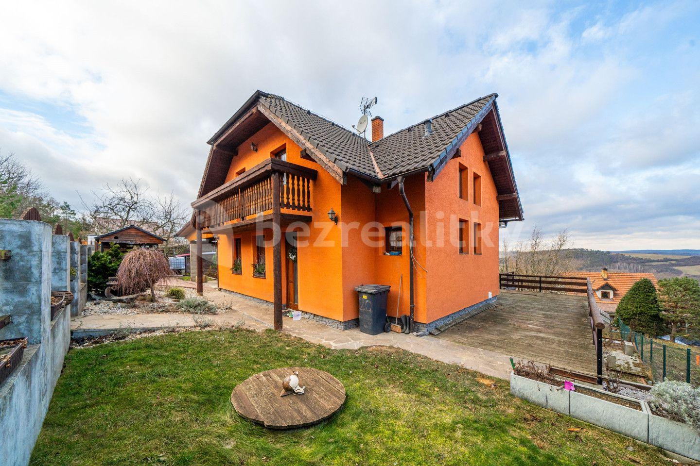 Prodej domu 215 m², pozemek 939 m², Trubská, Středočeský kraj