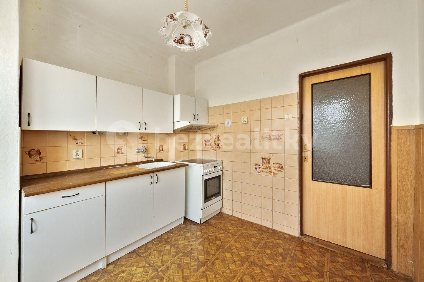 Prodej bytu 2+1 50 m², Chuderov, Ústecký kraj