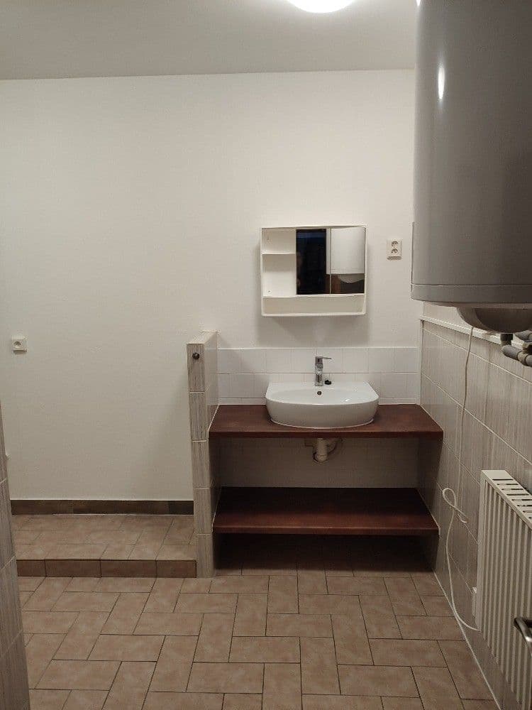 Pronájem bytu 2+kk 120 m², Chotilsko, Středočeský kraj Pronájem bytu 2+kk 120 m², Chotilsko, Středočeský kraj