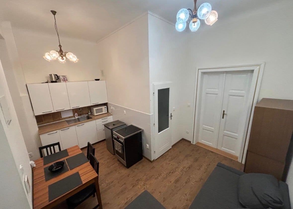 Pronájem bytu 2+kk 50 m², Krakovská, Praha, Praha Pronájem bytu 2+kk 50 m², Krakovská, Praha, Praha