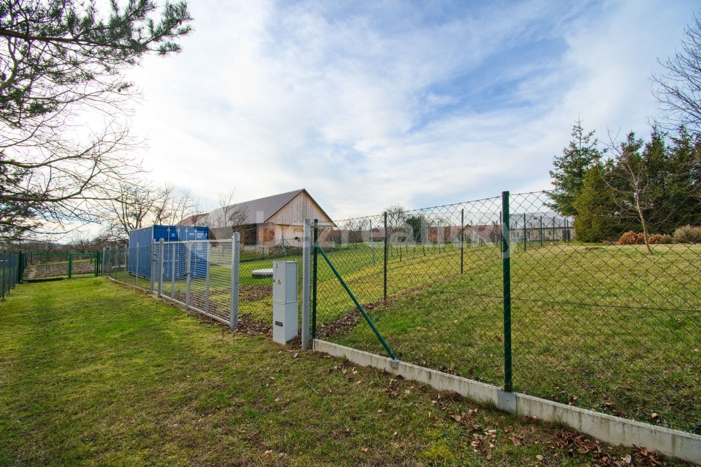 Prodej pozemku 856 m², Loukov, Zlínský kraj