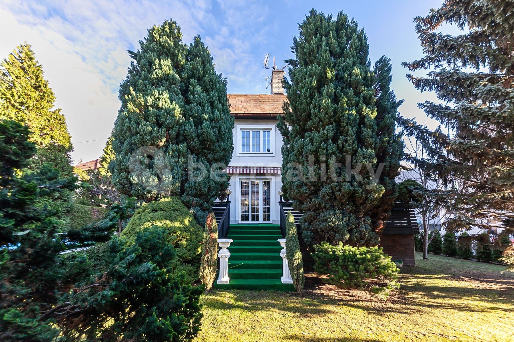 Prodej domu 285 m², pozemek 870 m², Nad Vodovodem, Praha, Praha
