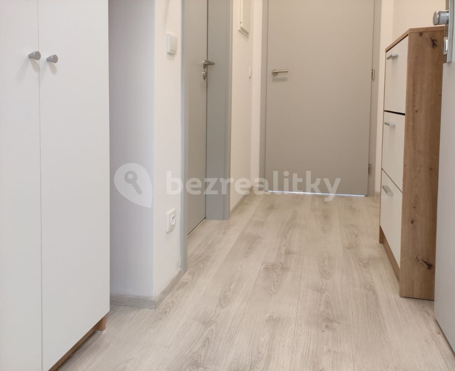 Pronájem bytu 1+kk 30 m², Edmunda Husserla, Olomouc, Olomoucký kraj Pronájem bytu 1+kk 30 m², Edmunda Husserla, Olomouc, Olomoucký kraj
