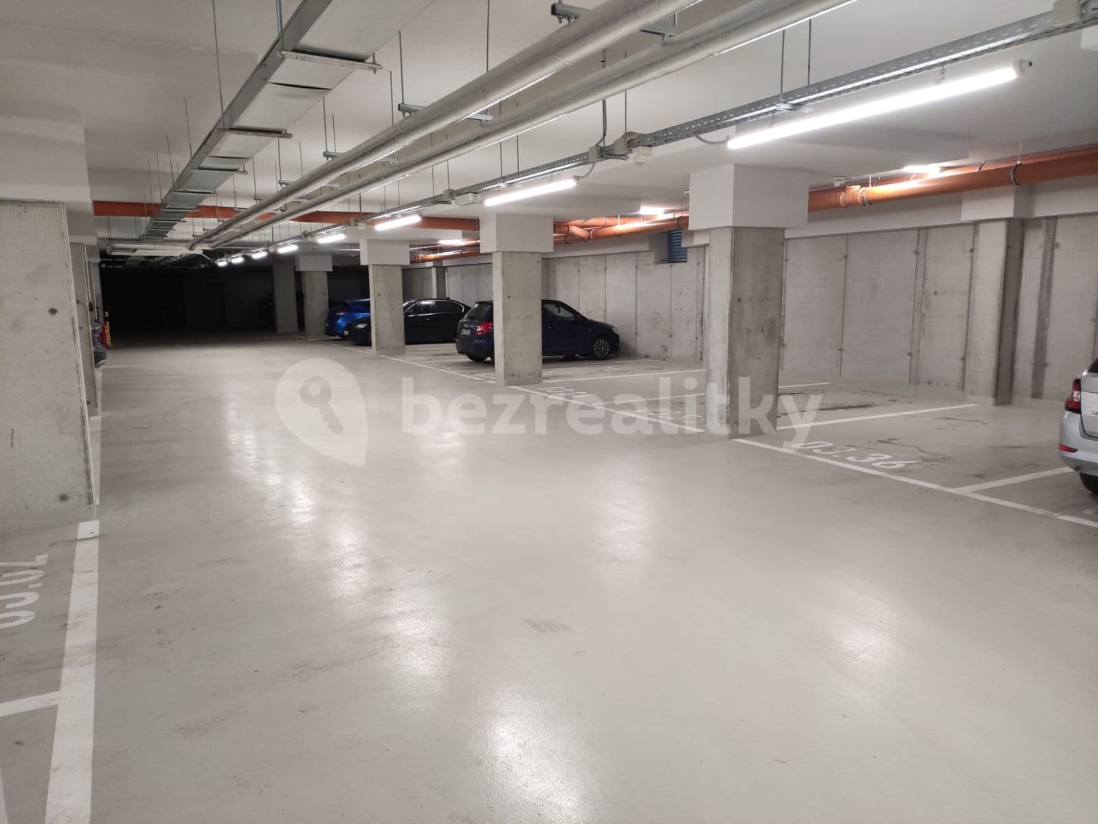 Pronájem bytu 1+kk 30 m², Edmunda Husserla, Olomouc, Olomoucký kraj Pronájem bytu 1+kk 30 m², Edmunda Husserla, Olomouc, Olomoucký kraj