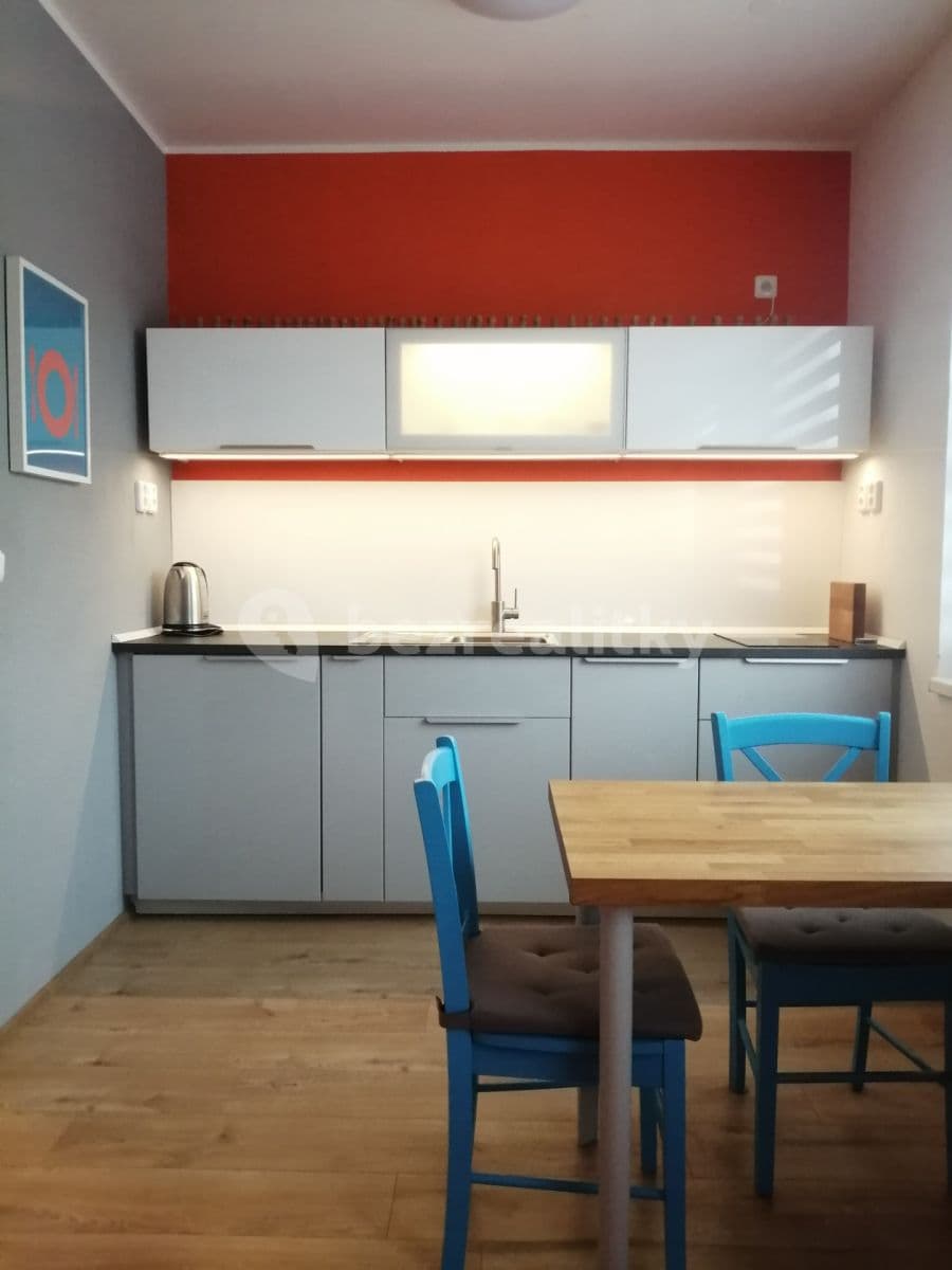 Pronájem bytu 1+kk 32 m², Lipanská, Říčany, Středočeský kraj Pronájem bytu 1+kk 32 m², Lipanská, Říčany, Středočeský kraj