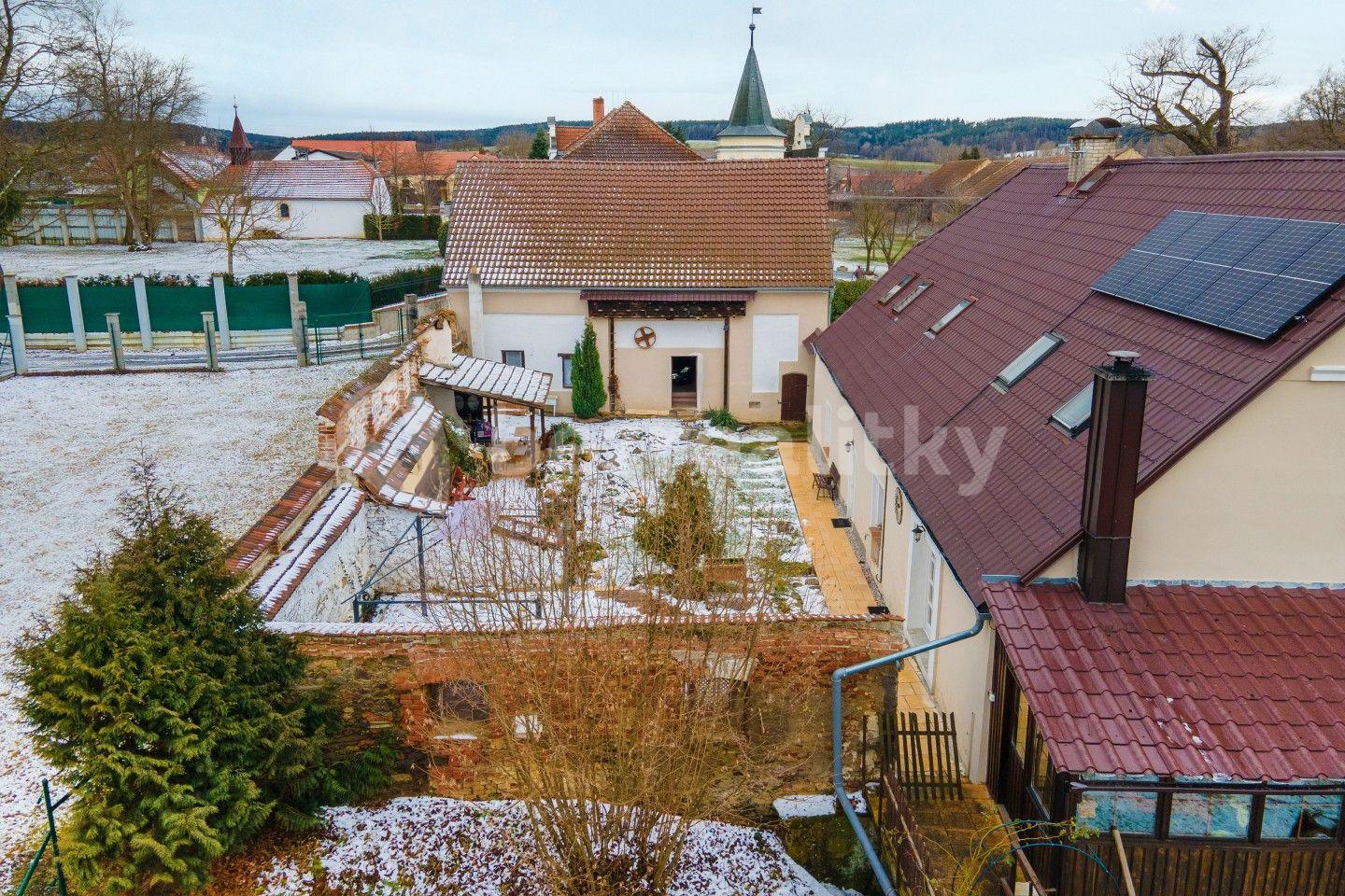 Prodej domu 291 m², pozemek 1.483 m², Blížejov, Plzeňský kraj